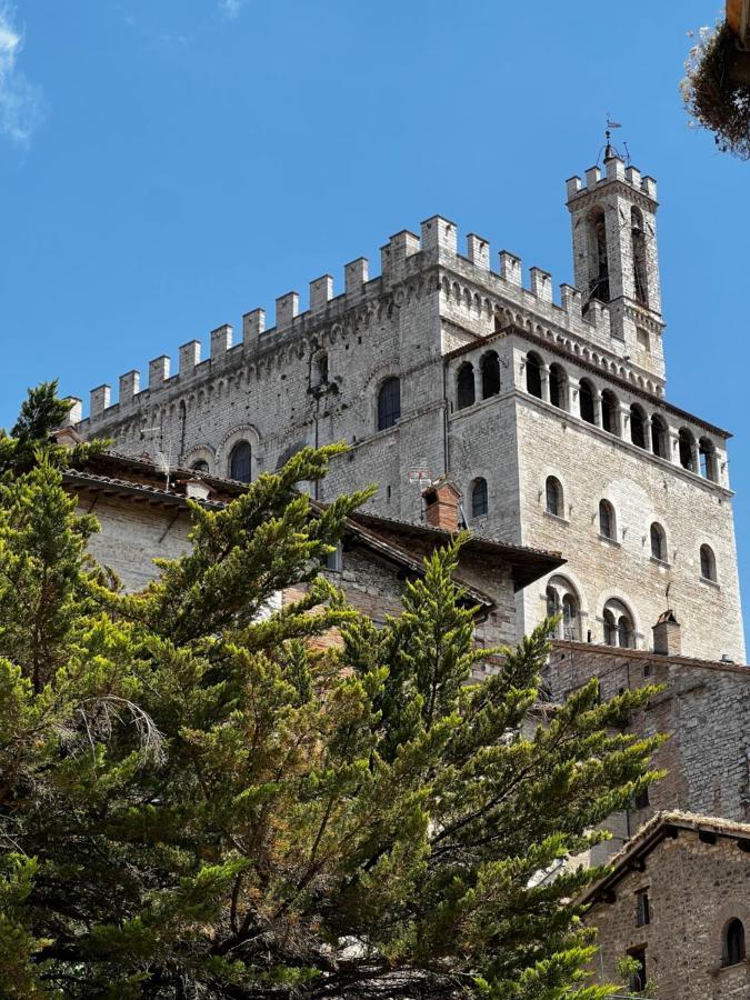Apartamento Dimora Casina Dell'Abbondanza Gubbio Exterior foto